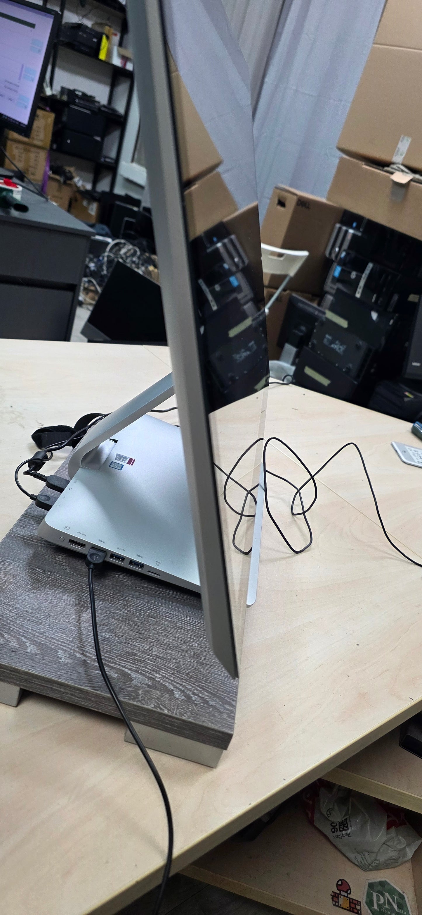 Lenovo IdeaCentre AiO 910 • i7-7700T • 16GB • 120GB SSD • 27" • 6mj Jamstvo • Win 11