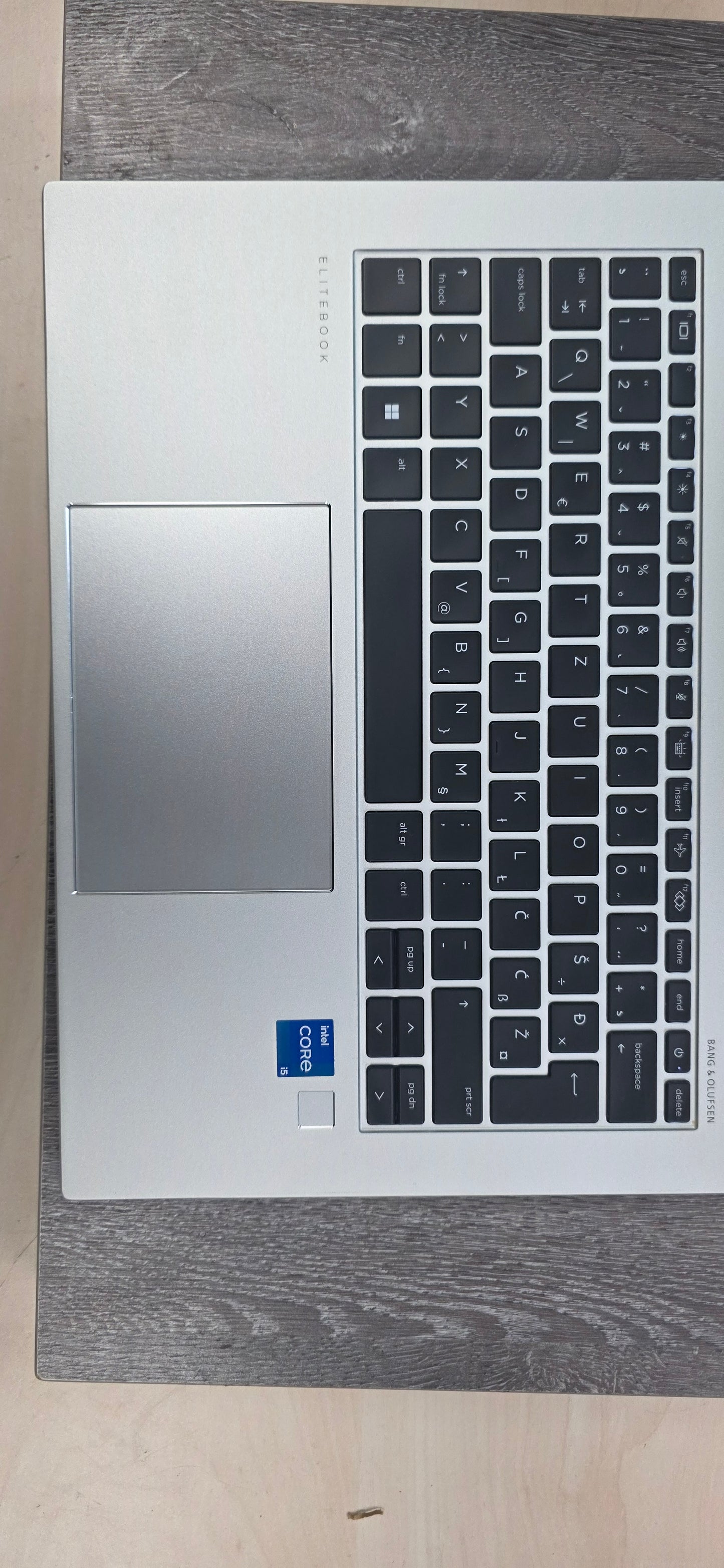 HP EliteBook 840 G10 • i5-1335U • 16GB • 512GB SSD • 14" • 12mj Jamstvo • Win 11