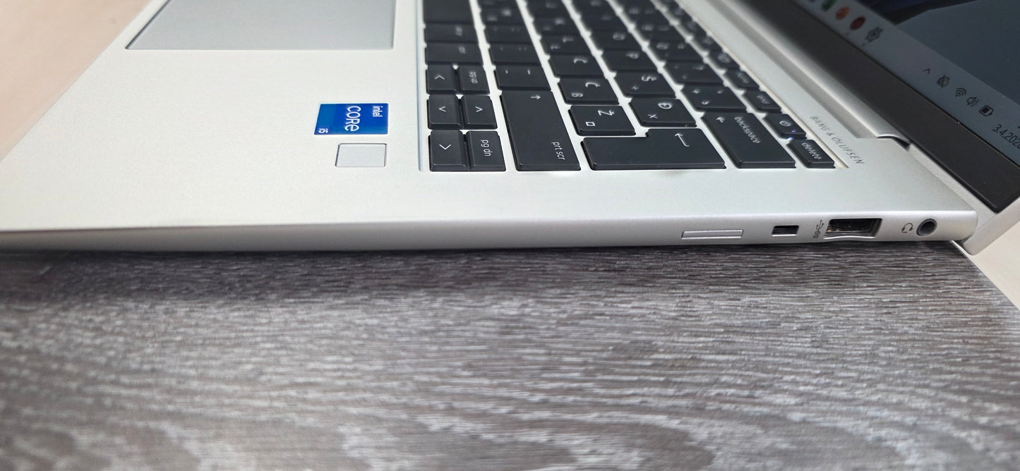 HP EliteBook 840 G10 • i5-1335U • 16GB • 512GB SSD • 14" • 12mj Jamstvo • Win 11