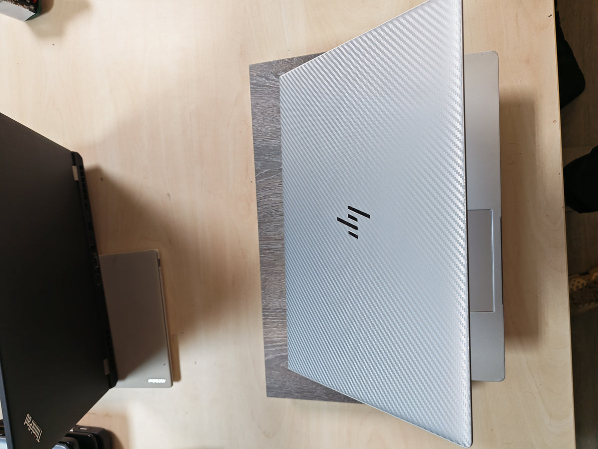 HP EliteBook 755 G5 • Ryzen 5 PRO 2500U • 8GB RAM • 256GB NVMe SSD • Full HD • Win 11 Pro • 12mj Jamstvo