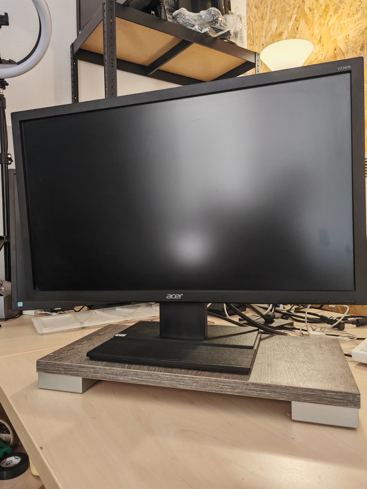 Acer V236HL Monitor: 23" Full HD Ekran, 6 mj. jamstvo, bez kablova