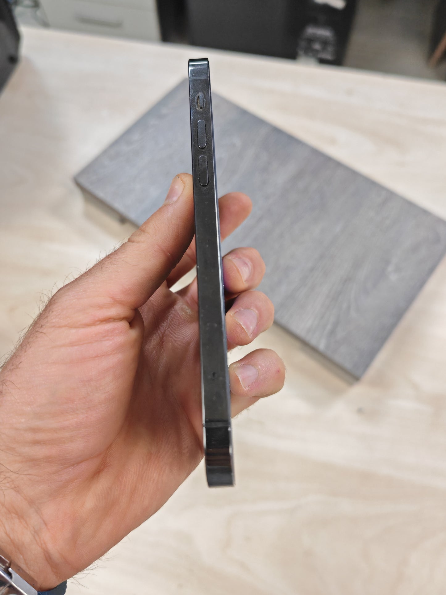 iPhone 12 Pro • 128GB • Odlično stanje • 91% Baterija • 3mj Jamstvo