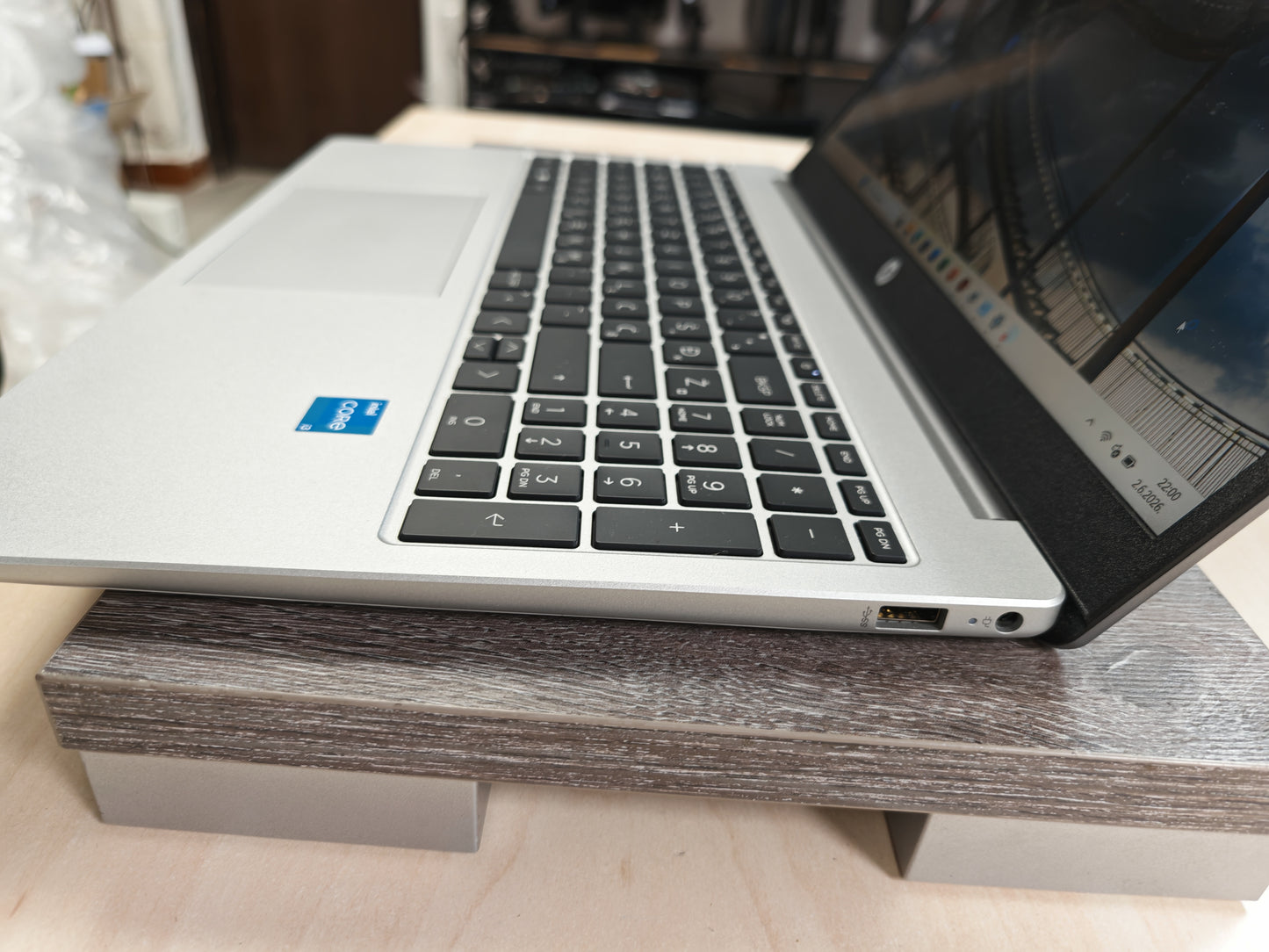 HP 250 G10 • i3-1315U • 16GB DDR4 • 512GB SSD • 15.6″ FHD • Wi-Fi 6 • 12mj Jamstvo • Win 11