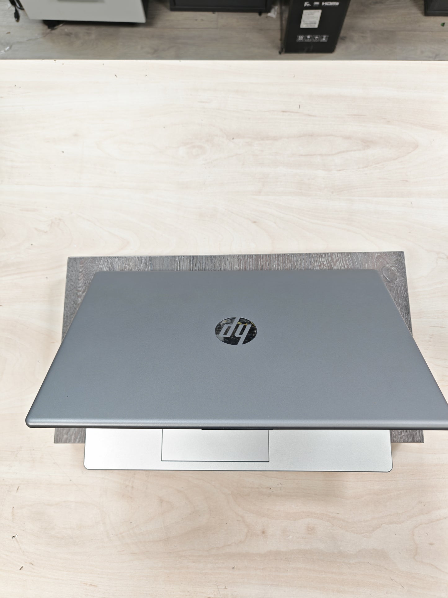 HP 250 G10 • i3-1315U • 16GB DDR4 • 512GB SSD • 15.6″ FHD • Wi-Fi 6 • 12mj Jamstvo • Win 11