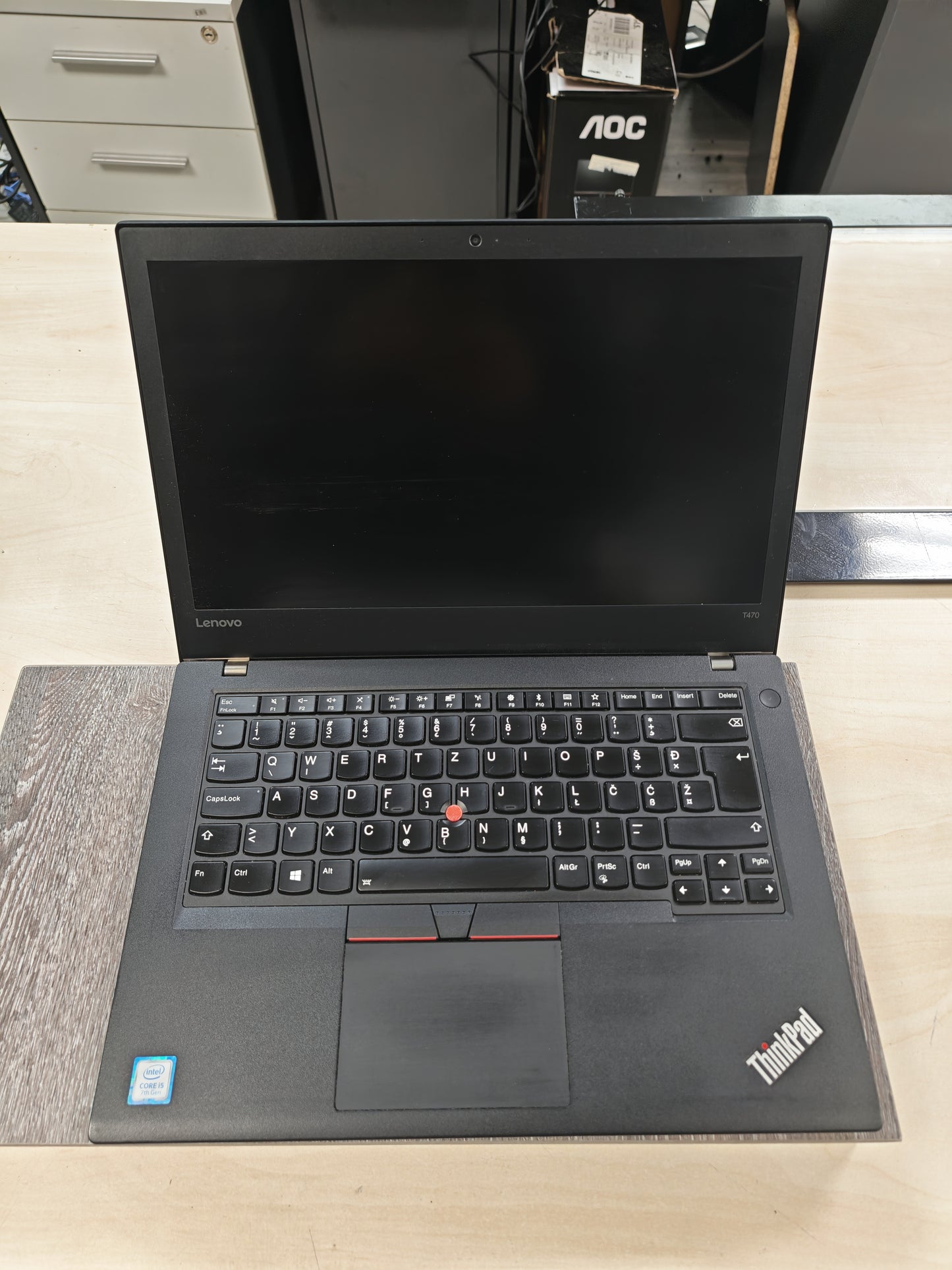 Lenovo ThinkPad T470 • i5-7200U • 8GB DDR4 • 256GB SSD • 14″ FHD • 6mj Jamstvo • Win 11