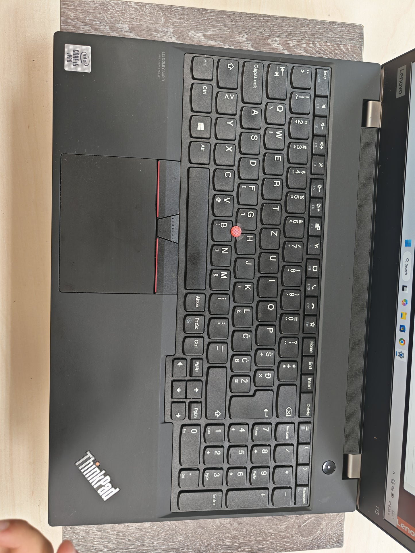 Lenovo ThinkPad T15 Gen 1 • i5-10310U • 8GB DDR4 • 256GB SSD • 15.6″ FHD • 12mj Jamstvo • Win 11