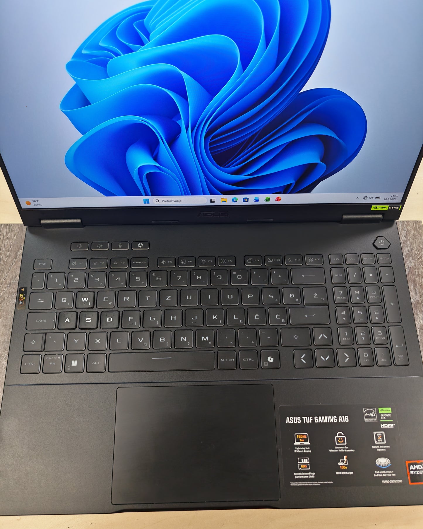 ASUS TUF Gaming A16 • Ryzen 7 260 • 16GB DDR5 • 1TB SSD • RTX 5050 8GB • 16″ FHD+ 165Hz • 6mj Jamstvo • Win 11