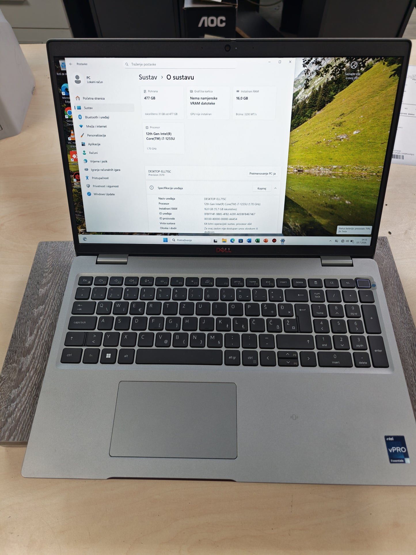 Dell Precision 3570 • i7-1255U • 16GB RAM • 477GB SSD • Win 11 Pro • 12mj Jamstvo
