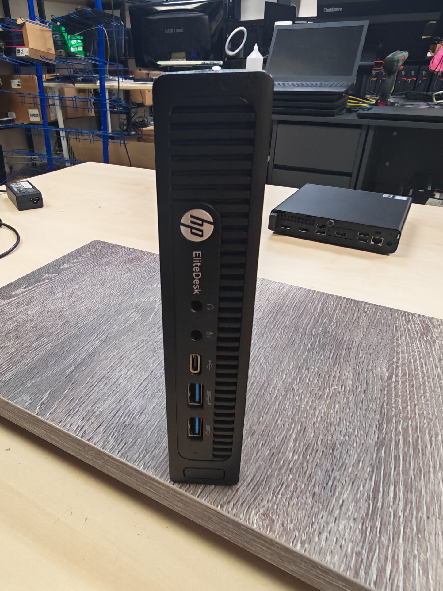 HP EliteDesk 800 G2 Desktop Mini • i7-6700T • 16GB RAM • 256GB SSD • Win 11 Pro • 12mj Jamstvo