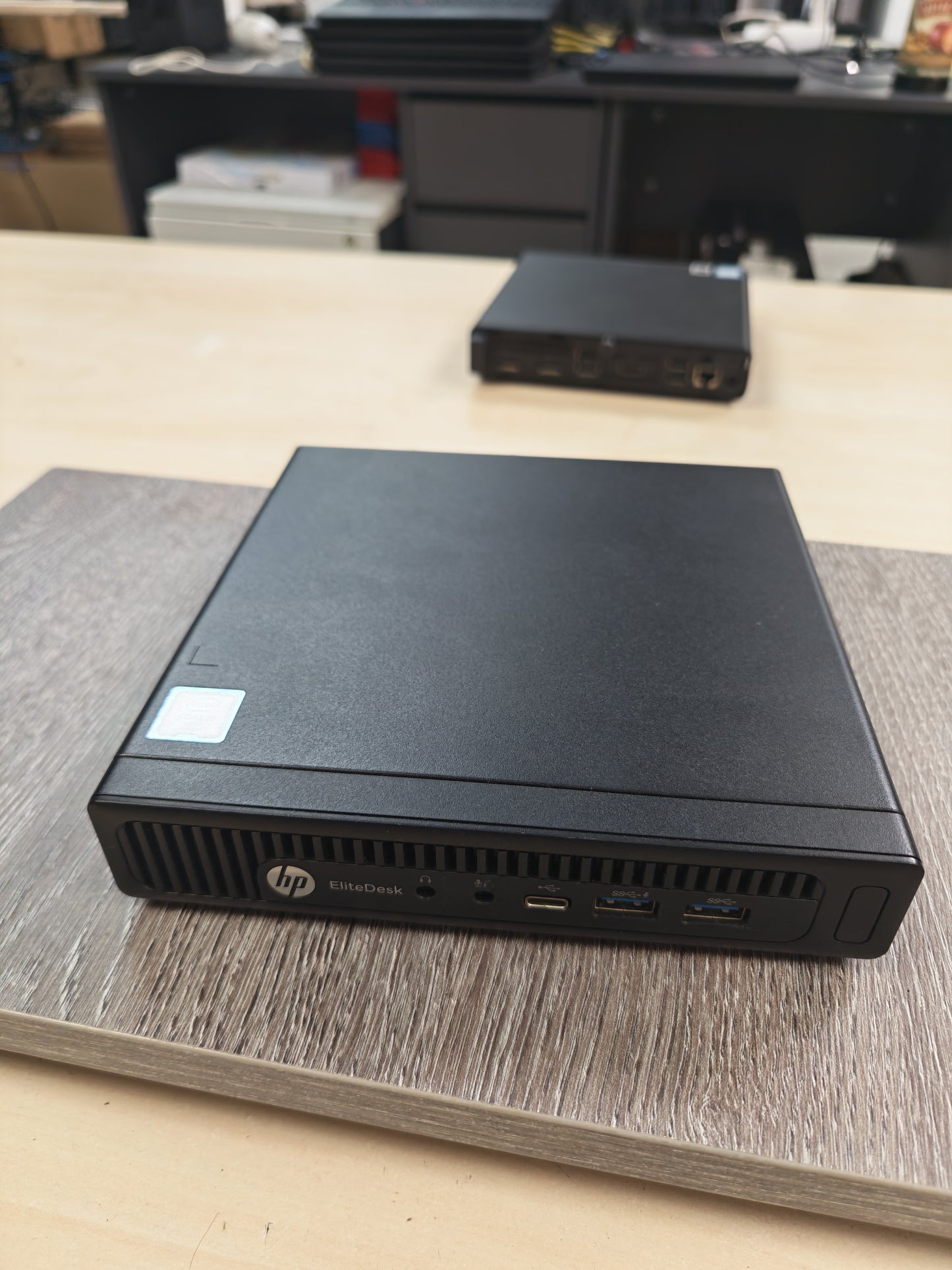 HP EliteDesk 800 G2 Desktop Mini • i7-6700T • 16GB RAM • 256GB SSD • Win 11 Pro • 12mj Jamstvo