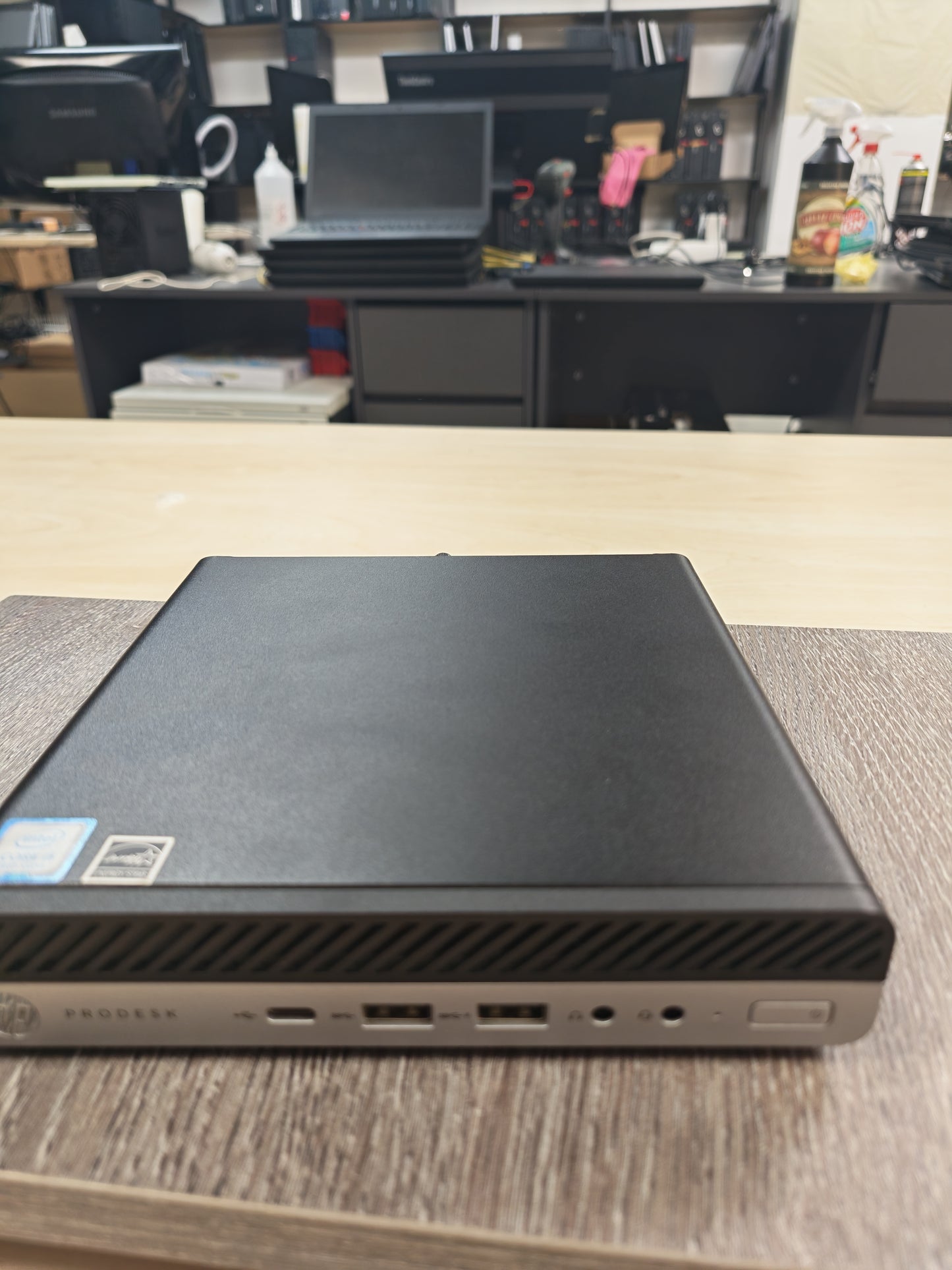 HP ProDesk 600 G4 Desktop Mini PC • i5-8500T • 16GB RAM • 256GB SSD • Win 11 Pro • 12mj Jamstvo