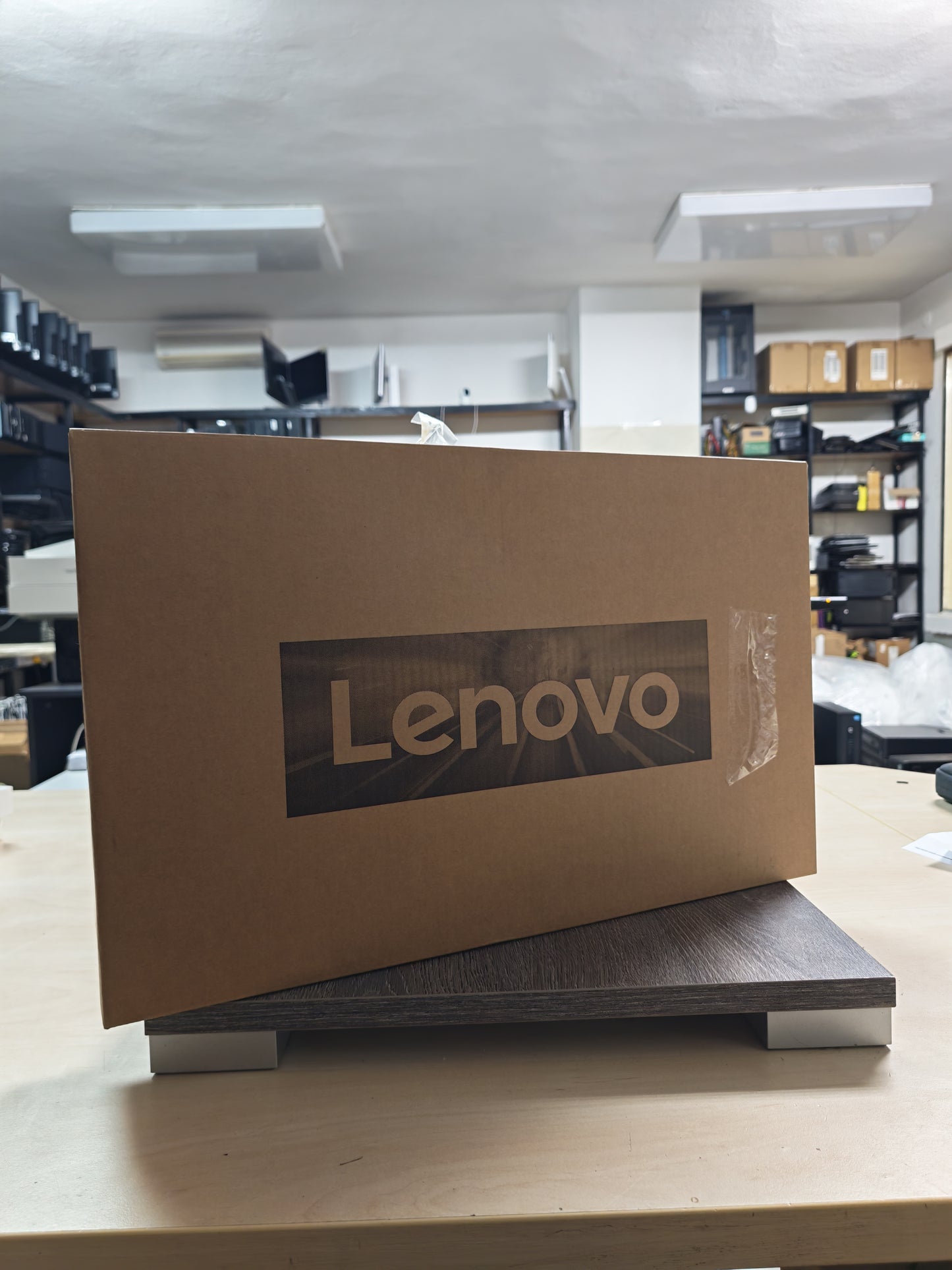 Lenovo IdeaPad 1 15ALC7 • Ryzen 5 5500U • 8GB RAM • 512GB SSD • 15.6" FHD • Win 11 Pro • 12mj Jamstvo