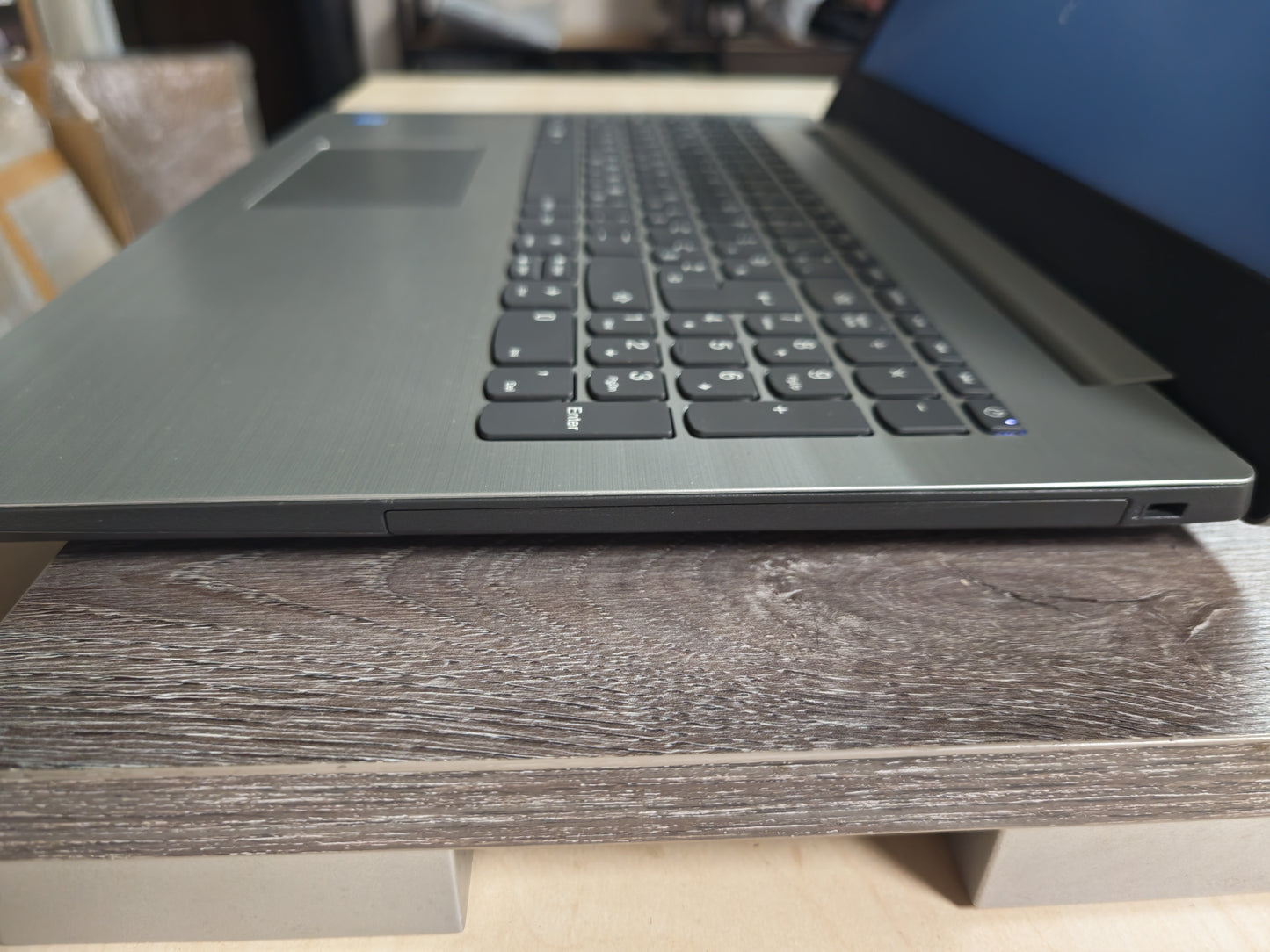 Lenovo IdeaPad 330-15IGM • Pentium Silver N5000 • 8GB RAM • 256GB SSD • Win 11 • 12mj Jamstvo