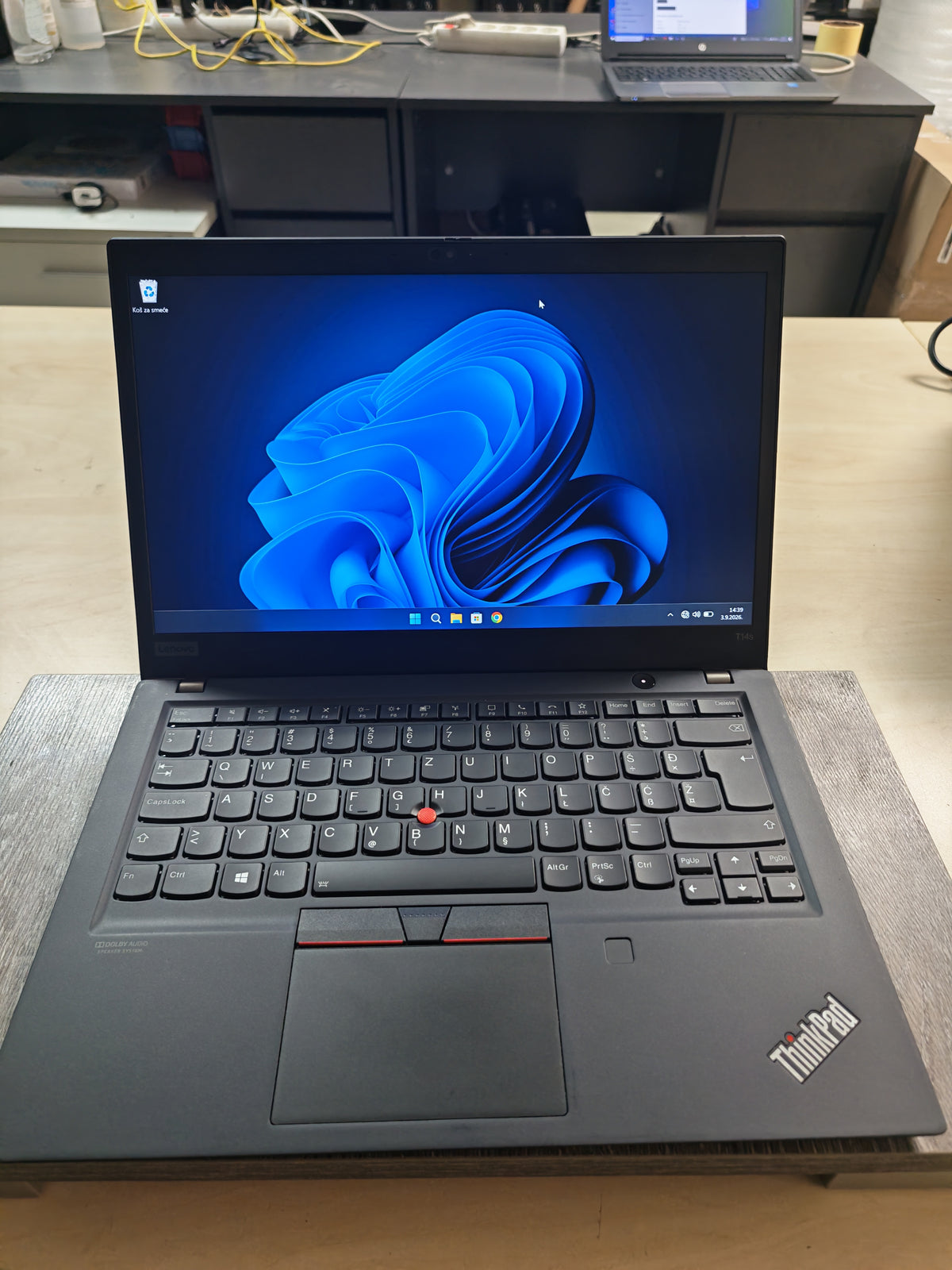 Lenovo ThinkPad T14s Gen 1 Touch • i5-10310U • 16GB RAM • 512GB SSD • Win 11 • 12mj Jamstvo