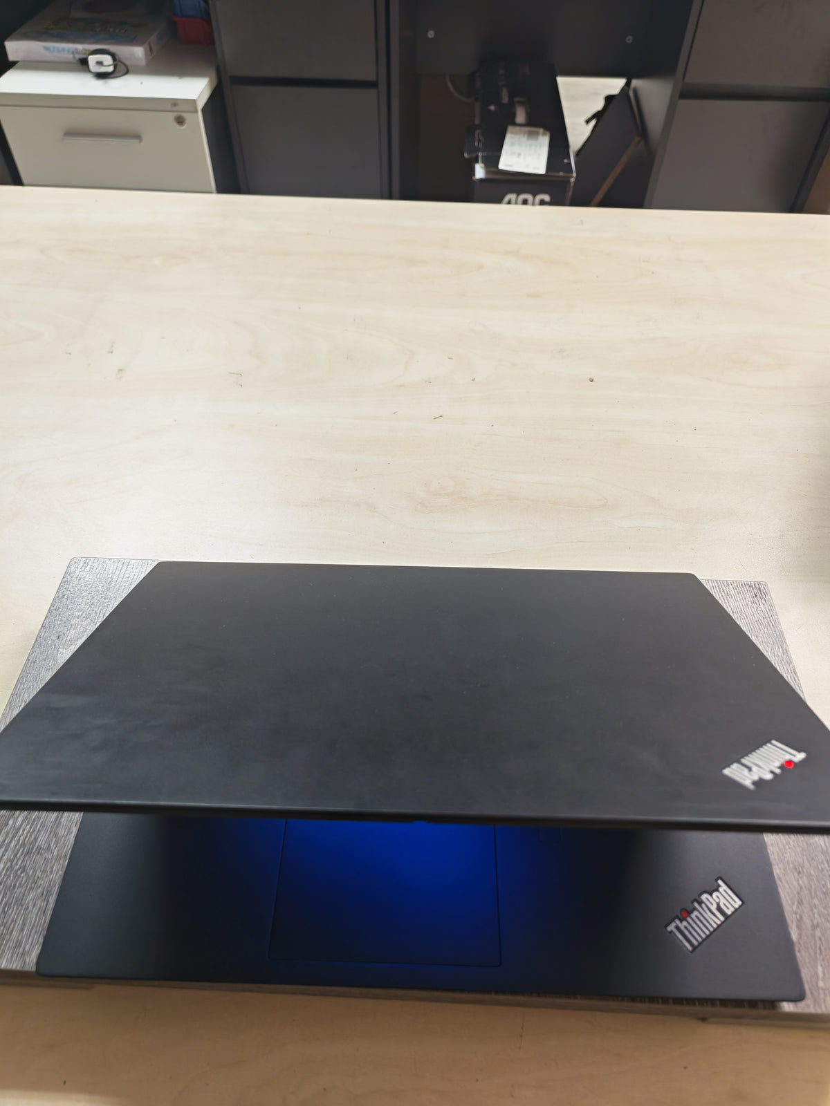 Lenovo ThinkPad T14s Gen 1 Touch • i5-10310U • 16GB RAM • 512GB SSD • Win 11 • 12mj Jamstvo