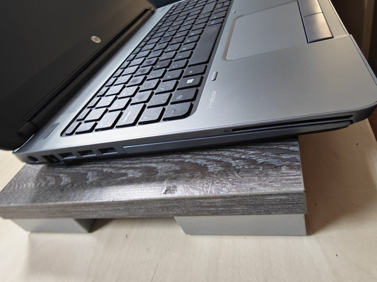 HP ProBook 650 G1 • i5-4210M • 8GB RAM • 120GB SSD • Win 11 • 12mj Jamstvo