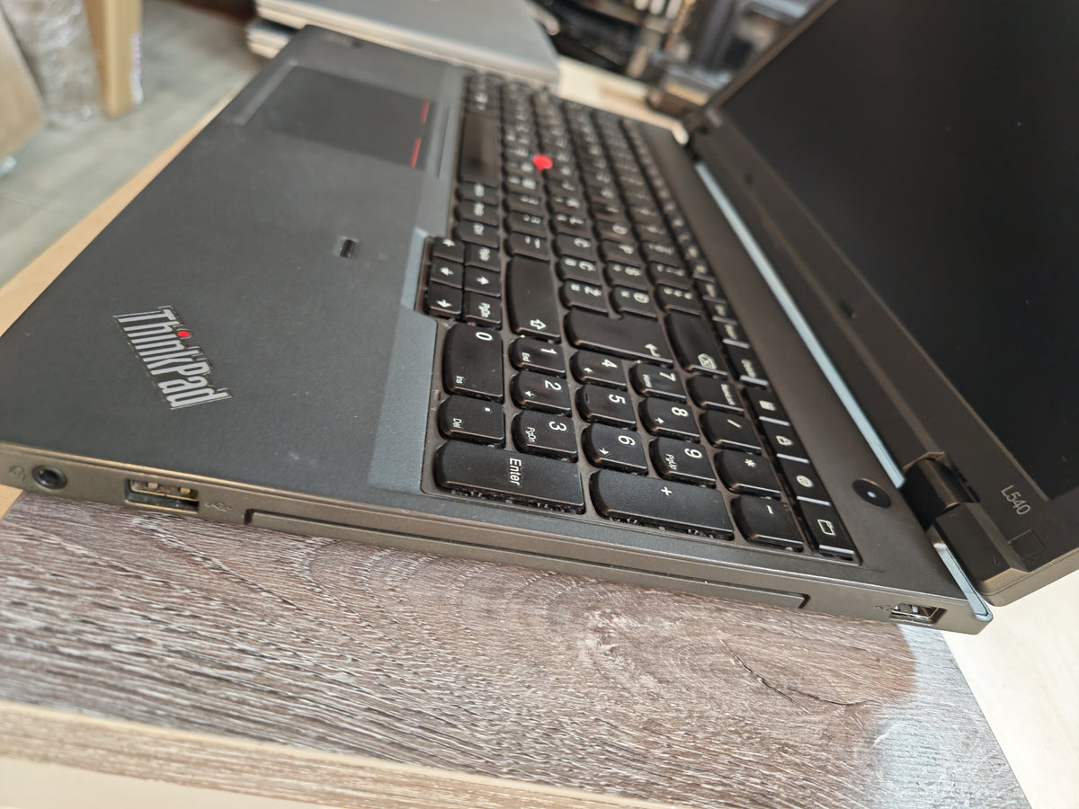 Lenovo ThinkPad L540 • i5-4210M • 8GB RAM • 120GB SSD • Win 11 • Neispravna baterija