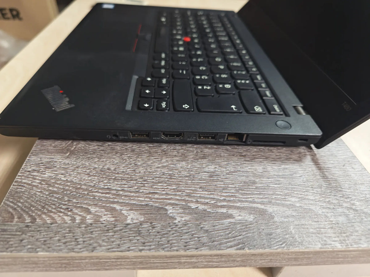 Lenovo ThinkPad T480 • i7-8650U • 16GB RAM • 240GB SSD • HD • Win 11 Pro • 12mj Jamstvo