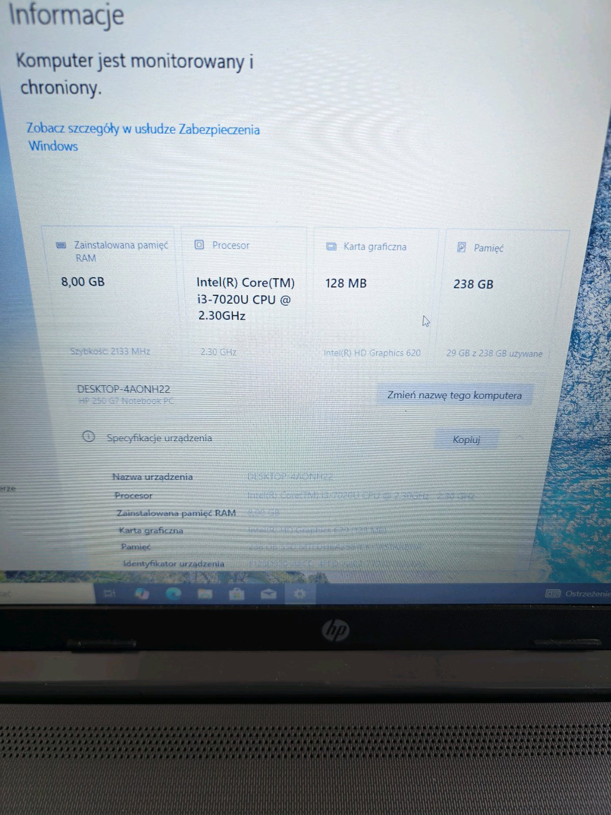 HP 250 G6 • i3-7020U • 8GB RAM • 256GB SSD • HD • Win 11 • 6mj Jamstvo
