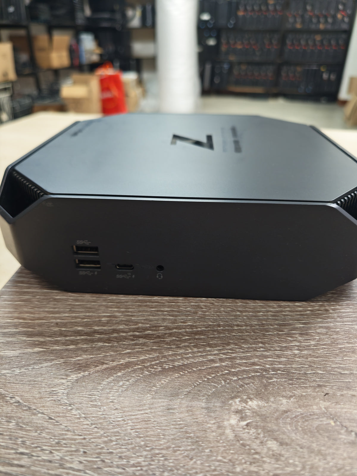 HP Z2 Mini G4 Workstation • i7-8700 • 32GB RAM • 512GB SSD • Quadro P1000 • 12mj Jamstvo