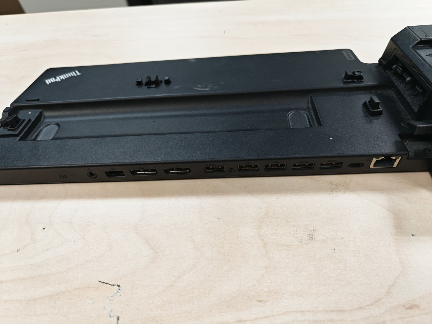 Lenovo ThinkPad L15 Gen 1 • i5-10210U • 8GB RAM • 240GB SSD • Win 11 Pro • Docking • 12mj Jamstvo