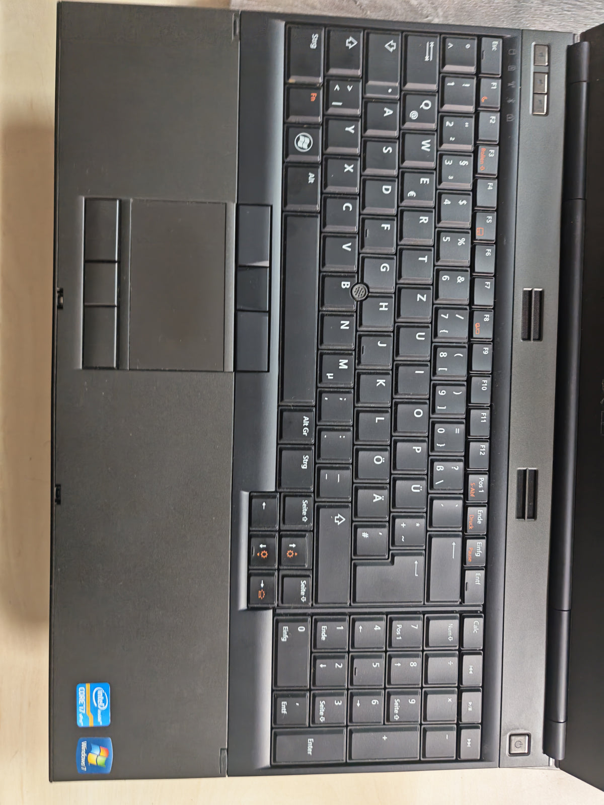 Dell Precision M4600 • i7-2760QM • Quadro 1000M 2GB • 16GB RAM • 240GB SSD • Full HD • Win 11 Pro • 6mj Jamstvo